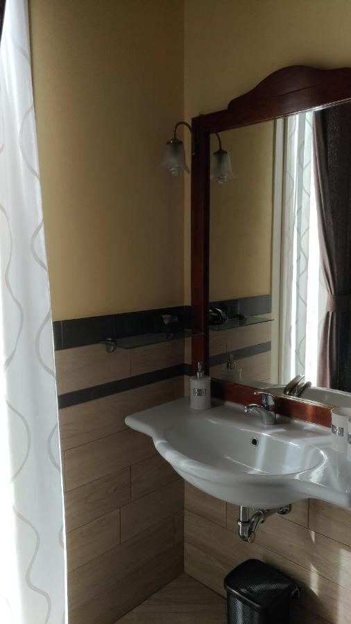 B & B La Casa Di Nuvola Cantù Kültér fotó