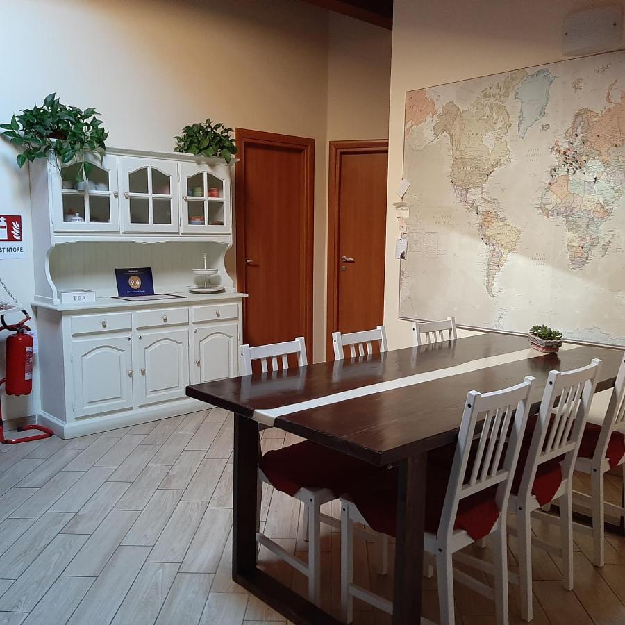 B & B La Casa Di Nuvola Cantù Kültér fotó